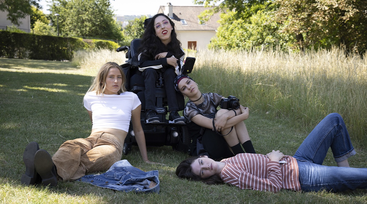 Lycée Toulouse Lautrec Chine Thybaud, Juliette Halloy, Margaux Lenot et Ness Merad Chine Thybaud, Juliette Halloy, Margaux Lenot et Ness Merad
