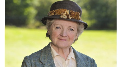 Miss-Marple-Julia-McKenzie-2.jpg Miss-Marple-Julia-McKenzie-2.jpg
